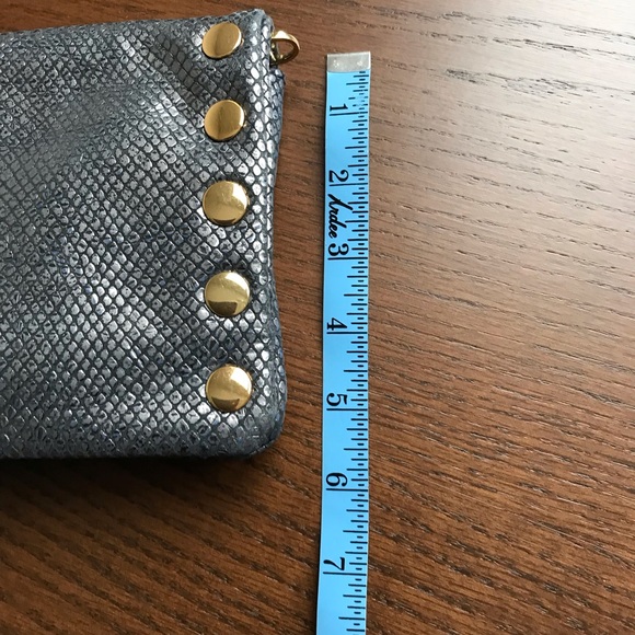 NWT Hammitt “Pierce” Silver Crossbody Handbag/Wallet - Picture 12 of 12